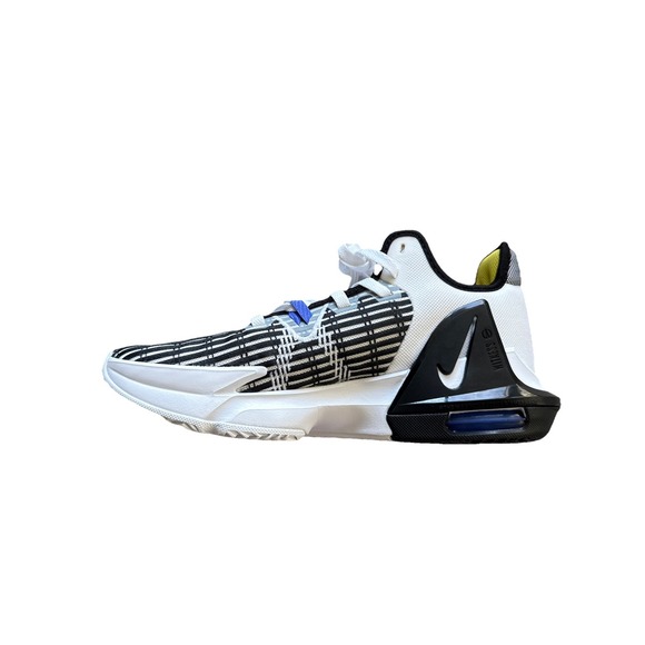 Nike LeBron Witness Shoes Mens 8.5 White Persian Violet EUC Like New - Pre-Owned - Picture 2 of 15